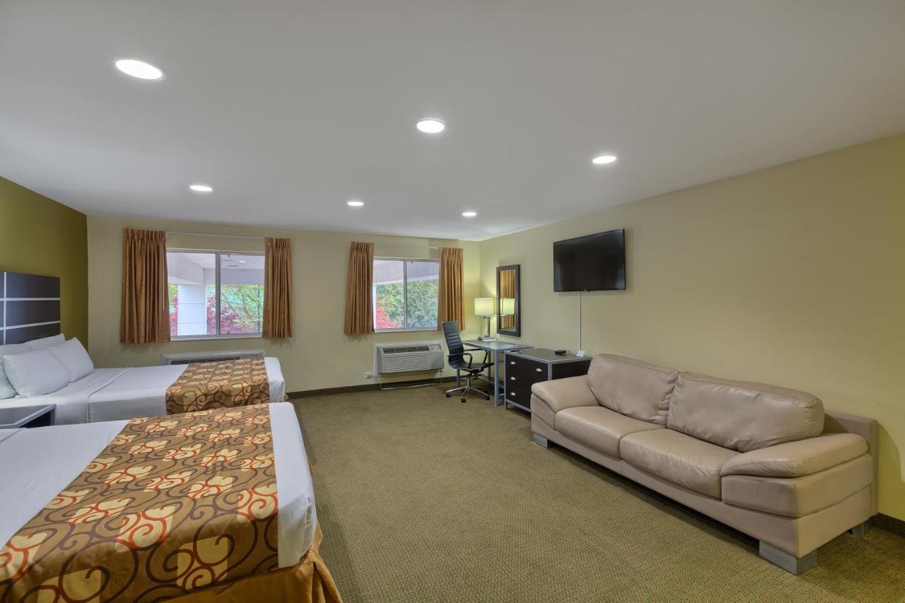 Country Hearth Inn Of Knightdale Extérieur photo